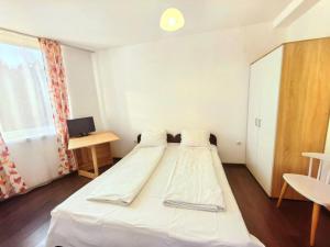 Family Apartments in Solmarin