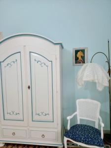 Bright 2-bedroom apartment near Napoli