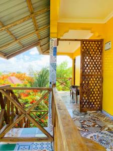 COCCOBELLO AFRICAN Village-