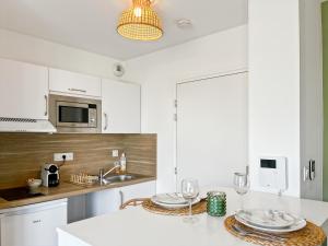 Appartements Escale Dinardaise - Balcon & Garage Prive - Plage : photos des chambres