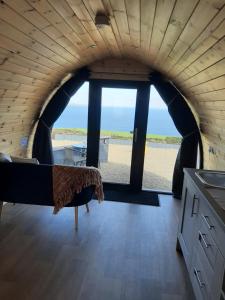 SeaView Wild Atlantic Pod