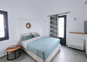 Santorini Ethereal Blue Suites