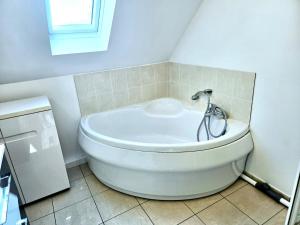 Maisons de vacances Maison Familiale & Confortable proche Plage : photos des chambres
