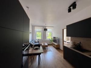 Apartment between the bridges