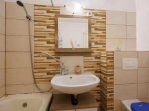 Apartment Prater by Interhome