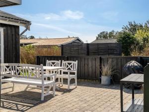 Holiday Home Baarde - 350m from the sea by Interhome