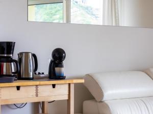 Pieds Dans Leau Madame est Servie