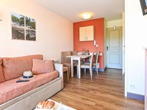 Apartment Le Belvédère - R4 317 by Interhome