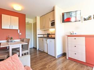 Apartment Le Belvédère - R4 317 by Interhome