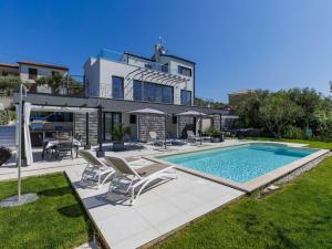 Holiday Home Villa Sonja by Interhome