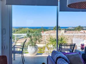 Apartment Les Terrasses dAzur-1 by Interhome