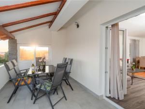 Holiday Home Angels Retreat by Interhome