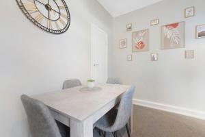 NEW! 2BR in Darlington