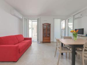 Apartment Pianosa I by Interhome