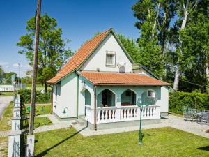 Holiday Home Green House by Interhome - Ubytování bez kategorie ve městě Balatonmáriafürdő