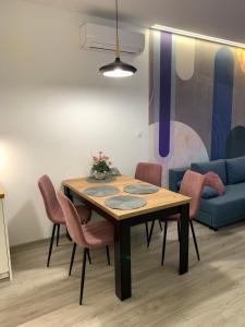LUX-COMFORT APARTAMENT Klimatyzacja, Garaż, Balkon, Idealna lokalizacja obok Galerii Gemini