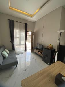 Gebe House - Guest House & Homestay Jogja