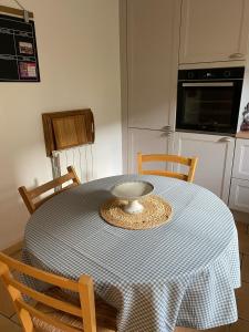 La maison des Teinturiers maison de ville avec jardin