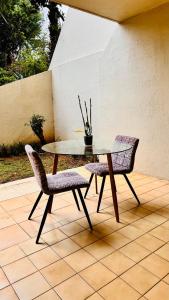 Room, in a shared Haven in the Heart of Sandton