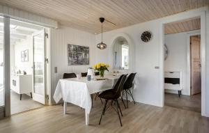 Three-Bedroom Holiday Home In Otterup