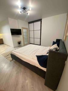 Замарстинівська 79