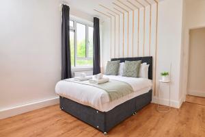 Elegant 3-Bed flat in Bayswater!