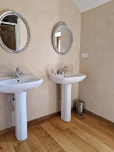 2 CHAMBRES DANS MAISON EN PIERRE ATYPIQUe