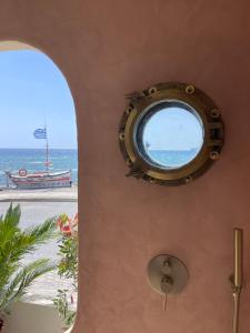 THE LAGOON - Coastal Living - Beachfront Luxury Stay - Adults only