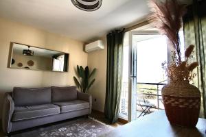 Appartements Appartement chaleureux Parking prive : photos des chambres