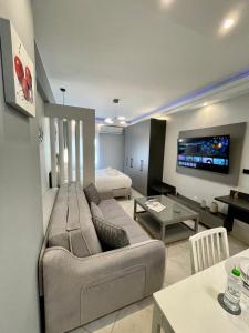 Zotos Luxury Studios & Apartments