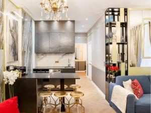 Merveil - Luxury Suite - Tour Eiffel - Laos