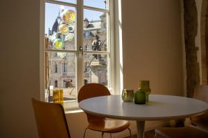 Appartements Suite George - 4 pers proche du coeur historique : photos des chambres