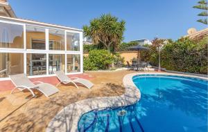 Awesome Home In Rojales With Kitchen