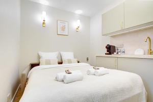 Charming studio with A-C