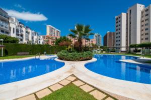 GEMELOS 24 Poniente Beach