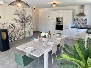 Maisons de vacances Villa La Gree - 10 min a pied de la plage : photos des chambres