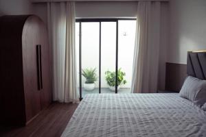 Luxury Villa On Golf Estate - Autograph villa