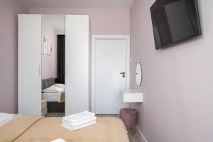 Cozy Harmony Apartment