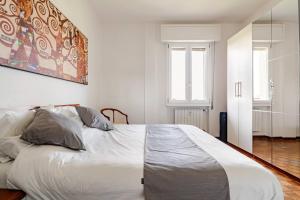 Cosy Penthouse near the hospital