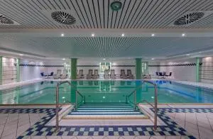 海蓝玉酒店 - 奥斯赛拜-屈隆斯博恩