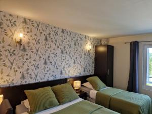 Hotels Hotel Bal : photos des chambres