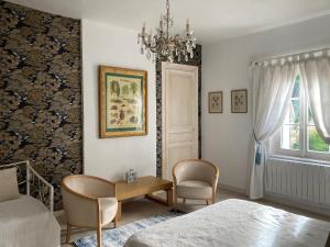 Maisons de vacances Maison dans le Parc du Chateau Rochecave : photos des chambres