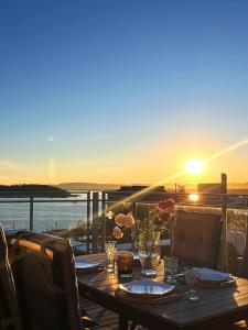 112 sqm penthouse with an OMG Fjord View