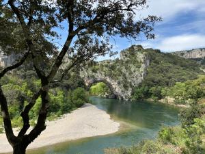 Campings Les Chalets de Labeaume : photos des chambres