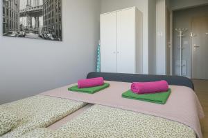 Urban Jungle - Silver Apartment