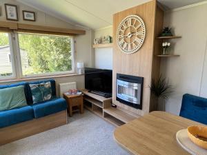 3 Bedroom Caravan with Decking at Newquay Bay Resort