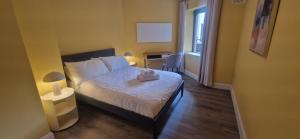 Upgraded & Slick 2BD Heart of City at Christchurch