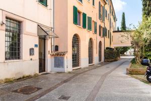 Italian Experience-Movie Suite Jesi