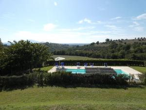 Scappo in Umbria, La dolce Godera