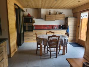 Appartement cosy face aux Aravis